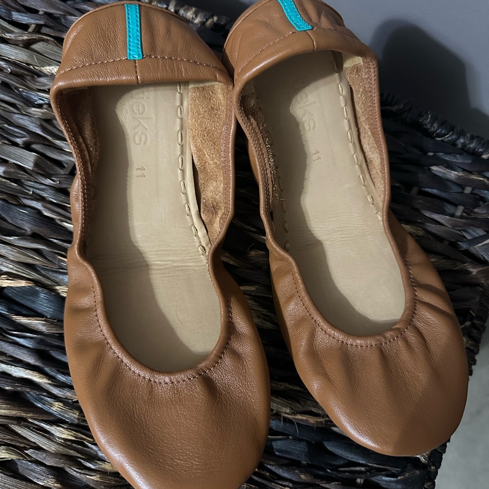 Tieks Chestnut Brown Leather Ballet Flats – Size 11